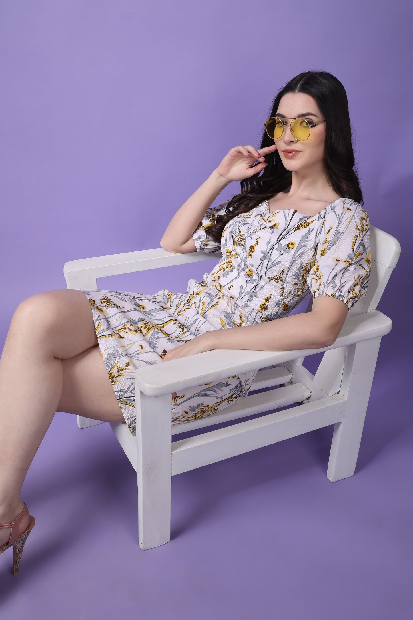 White Artsy Orchard Puff Sleeves Bodycon dress